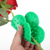 Set 4 Unelte de Gradinarit, Flippy, pentru Indepartare Spini Trandafiri si Taiere, din PVC/Otel Carbon, Rosu/Verde