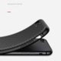 Husa Apple iPhone 7 Plus IPAKY Carbon Fiber Negru