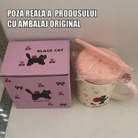 Cana din Ceramica cu Capac si Pai, Flippy, Capacul si Paiul din Silicon Roz, 9x8.5 cm, Model Cute D, Capacitate 380ml