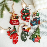 Set 14 Decoratiuni de Craciun, Flippy, pentru Brad, 5 - 9.5 cm, din Lemn, Multicolor