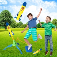 Jucarie pentru Copii, Flippy, Lansator de Rachete cu Piciorul, un Singur Lansator, 3 Rachete cu Lumini, 40.5 cm Inaltime, Multicolor