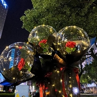 Buchet Decorativ, Flippy, Trandafir in Balon cu Lumini Led, Diametru 35 cm, 2 x Baterii AA (neincluse), Rosu/Negru
