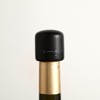 Capac de Etansare a Sticlei de Vin, Flippy, Rotativ, On-Off, Silicon, Reutilizabil, Usor de Depozitat si Folosit, 3.8 x 3.8 x 3.8 cm, Negru