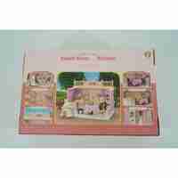 Bucatarie pentru papusi cu mobilier si figurina