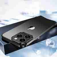 Husa Metalica Edgeless Compatibila cu iPhone 16 Pro, Flippy, Protectie pentru Colturi si Camera, Aliaj Aluminiu, Antisoc, Antizgariere, Negru