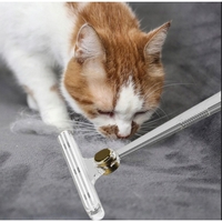 Perie de Indepartare a Scamelor, Flippy, pentru Haine si Par de Animale, cu Doua Fete, Manual, Multifunctional, 12x14.5 cm, Accesoriu pentru Casa, Alb