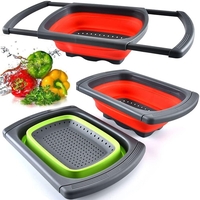 Cos de Scurgere Retractabil pentru Chiuveta, Flippy, cu Filtru, pentru Fructe si Legume, de Uz Casnic, 39x12 cm, Design Extensibil pana la 61 cm, cu Manere de Prindere, Rosu