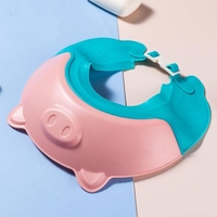 Viziera de Protectie Baie Pentru Copii, Fippy, Model Purcelus, Dimensiune ajustabila, Durabil, Usor de curatat, Impotriva Samponului, pentru Ochi si Urechi, TPE+PP, 23x23 cm, Roz