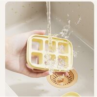 Forma pentru gheata cu presa Flippy, din silicon alimentar, 6 cuburi, caserola pentru depozitare, usor de folosit si curatat, 10.5 x 7.5 x 4.1 cm, galben