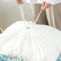 Cos depozitare, Flippy, Capac cu Snur, 175 L, Confectionat din Bumbac si un Strat Impermeabil, 50 x 50 x 70 cm, Albastru Deschis, Imprimeu Flori