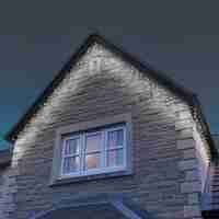 Instalatie Craciun Profesionala de Exterior IP65, 210 m, 5040 Led-uri Mari ,Franjuri, Alb rece, Flash, Alimentator, Interconectabila, Fir Negru Cauciucat, 220v, Flippy