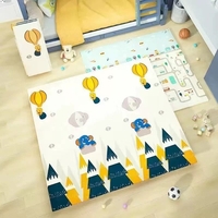 Covoras pentru Copii, Flippy, cu 2 Fete, Model Padure/Elefanti, din XPE+PE, Impermeabil, Antiderapant, Protectie Termica, +3 Luni, Pliabil, 180 x 200 x 1.5 cm, Multicolor