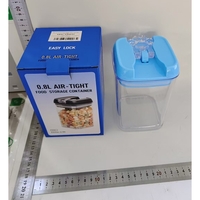 Cutie de Depozitare Alimente, Flippy, 0.8L, Capac Albastru, din PP+PET, Inchidere Ermetica, 10 x 10 x 15.5 cm, Transparent
