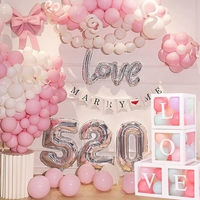 Set 4 Cutii pentru Baloane, Flippy, Model Scris Love, Tematica Iubire, Cuburi Decorative din Plastic, Accesorii pentru Petrecere, 30 x30 cm, Transparente Contur Alb