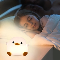 Lampa de Veghe pentru Copii, Flippy, din Silicon, Senzor Tactil, Model Ratusca, Lumina Calda, Timer Automat, Protectie pentru Ochi, Incarcare USB Putere 0.5W, Capacitate Baterie Incorporata 800mAh, 12.2x10.5x9.2 cm, Alb