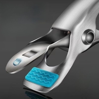 Clema pentru Boluri, Flippy, Anti-Alunecare, din Otel Inoxidabil si Silicon, de Uz Casnic, Rezistent la Temperaturi Inalte, 19.5x3.2 cm, Gri