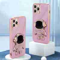 Husa de Protectie TPU 2in1, Flippy, pentru Apple iPhone 15 Pro Max, Astronaut cu Suport, Antisoc, Rezistenta la Impact, Protectie Camera, Mov