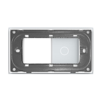 Panou Intrerupator Simplu cu Priza LIVOLO din Sticla, Standard Italian - 4M, alb