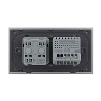 Intrerupator Simplu Cap Scara / Cruce + Priza LIVOLO cu Rama Din Sticla, Standard Italian, 4M, alb