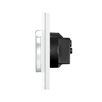 Priza Simpla cu Capac de Protectie cu Rama din Sticla LUXION, alb