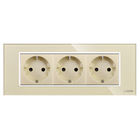 Priza Tripla cu Rama din Sticla LUXION, Standard Italian, 6M, auriu