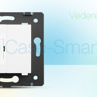 Priza simpla HDMI Livolo cu rama din sticla, auriu