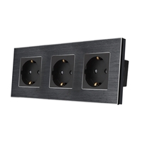 Priza Tripla LUXION cu rama din aluminiu, negru