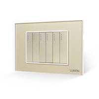 Intrerupator Mecanic 6 Posturi LUXION cu Rama din Sticla, Standard Italian, 3M, auriu
