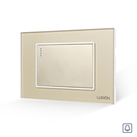 Intrerupator cu Revenire (Sonerie) Mecanic LUXION cu Rama din Sticla, Standard Italian, 3M, auriu