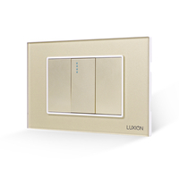 Intrerupator Simplu Mecanic 1M si 2 Taste False LUXION cu Rama din Sticla, Standard Italian, 3M, auriu