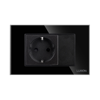 Priza Simpla si 1 Tasta Falsa cu Rama din Sticla LUXION, Standard Italian, 3M, negru