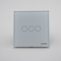 Intrerupator Triplu cu Touch din Sticla LUXION, 500W, alb