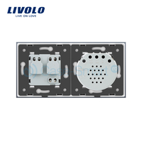 Intrerupator simplu cap scara / cap cruce + priza simpla Livolo rama din sticla, alb