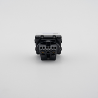 Modul Priza Simpla cu Capac Fara Rama Din Sticla LUXION, alb