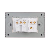 Intrerupator Simplu Cap Scara + Priza cu Rama din Sticla LUXION, Standard Italian, 3M, gri