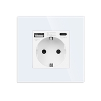 Priza Simpla + USB-A + USB-C LUXION cu Rama din Sticla, alb