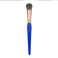 Bdellium Tools Golden Triangle  Series BDHD Phase II XS - PENSULĂ SUBȚIRE DE CONTUR PENTRU FOND DE TEN, ANTICEARĂN ȘI PUDRĂ - 963 GT