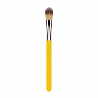 Bdellium Tools  Studio Series - Small Foundation - PENSULĂ MICĂ PENTRU FOND DE TEN ȘI PRODUSE CREMOASE - 947 S