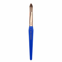 Bdellium Tools Golden Triangle  Series Small Foundation - PENSULĂ MICĂ PENTRU FOND DE TEN - 947 GT
