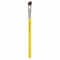 Bdellium Tools  Studio Series -  Angled Shadow - PENSULĂ PENTRU MACHIAJUL OCHILOR - 766 S