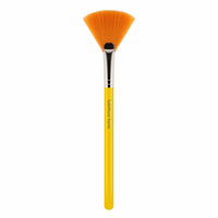 Bdellium Tools  Studio Series Spa Fan - PENSULĂ EVANTAI PENTRU PRODUSE LICHIDE ȘI CREMOASE - 388 S