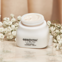 Gerovital Luxury - Cremă Hidratantă pentru Uniformizare și Pete Pigmentare cu Niacinamide și Vitamina C  50 ml