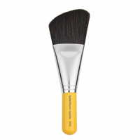 Bdellium Tools Travel Series Angled Face - PENSULĂ FARD DE OBRAZ ȘI CONTURARE PENTRU PRODUSE PUDRATE -  990 T