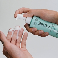 MÁDARA ACNE SEBUM CONTROL – Gel facial de curățare 140ml