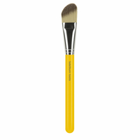 Bdellium Tools  Studio Series - Slanted Foundation - PENSULĂ PENTRU FOND DE TEN ȘI PRODUSE CREMOASE - 948.1 S