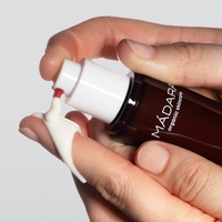 MÁDARA DERMA COLLAGEN Cremă de Zi cu Peptide BIO & VEGAN – 50 ml | Fermitate și Hidratare