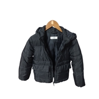 Geacă de Iarnă Puffer H&M cu Glugă Detașabilă și Buzunare Mari, Negru – Mărimea 134-140 (8-10 Ani) | Second Hand Premium