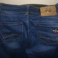 Blugi Gucci originali