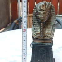 Statueta din bronz Tuthankamon
