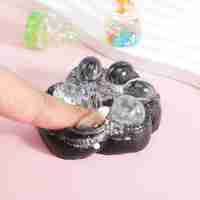 Jucarie Antistres Squishy, Flippy, cu Revenire Lenta, Model Cat Paw, Squeeze Pinch Family, 6.5 x 6 cm, din Tpr, 4-6 Ani, Model 2 Figurine, Negru cu Insertii